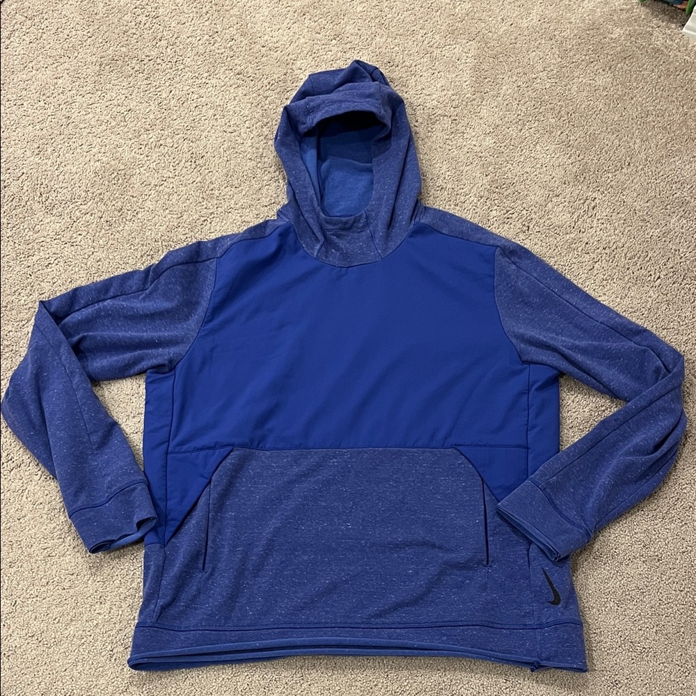 Nike Dri-FIT Yoga Sweatshirt in Blue